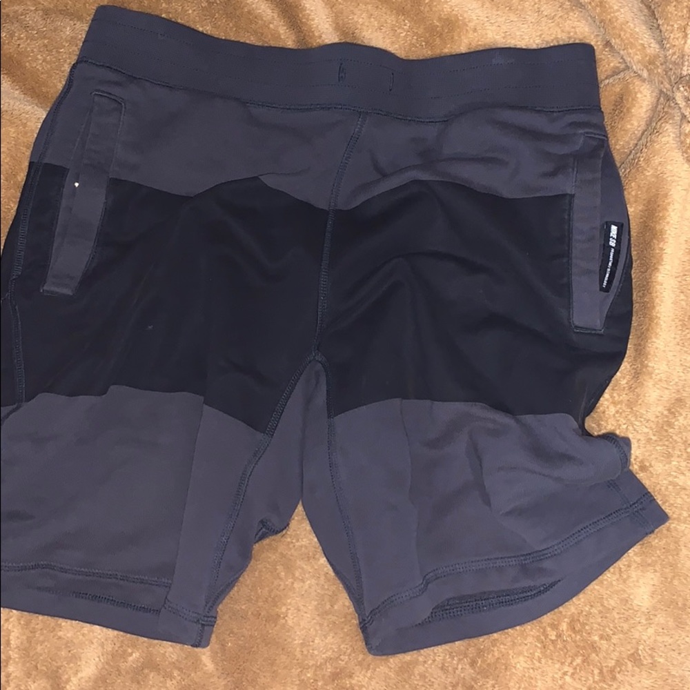Worn Once Nike SB Mens Shorts (Secret Pockets)